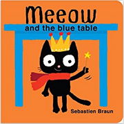 英語絵本「Meeow and the blue table」おもちゃ箱を広げてみんなでごっこ遊び